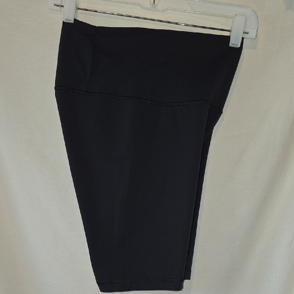 CALIA by Carrie Underwood Black Bike Shorts High-Waisted Stretch - Picture 5 of 6